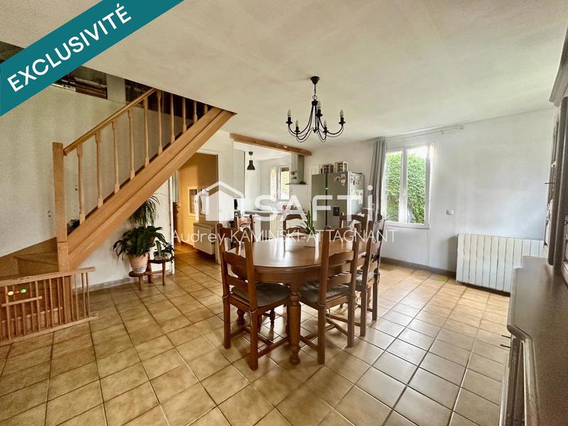 Maison - 90 m² - 5 pièces