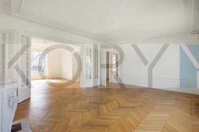 Appartement - 194 m² - 7 pièces