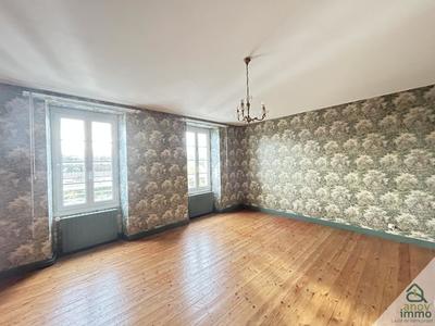 Maison de ville - 350 m² - 10 pièces