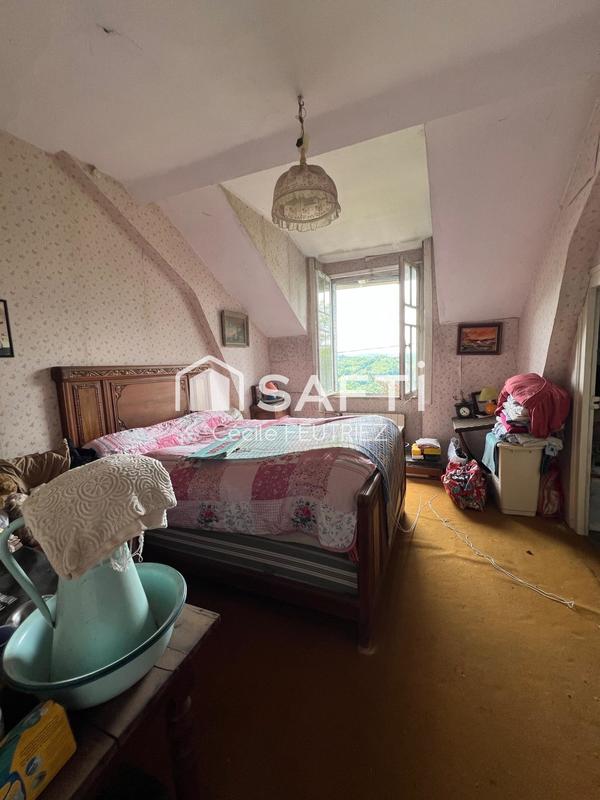 Maison - 150 m² - 5 pièces