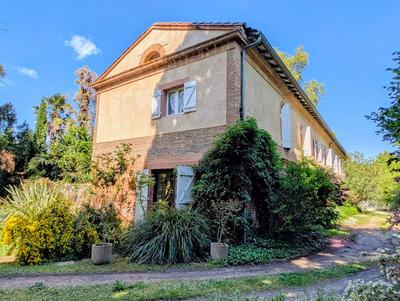 Demeure - 315 m² - 10 pièces