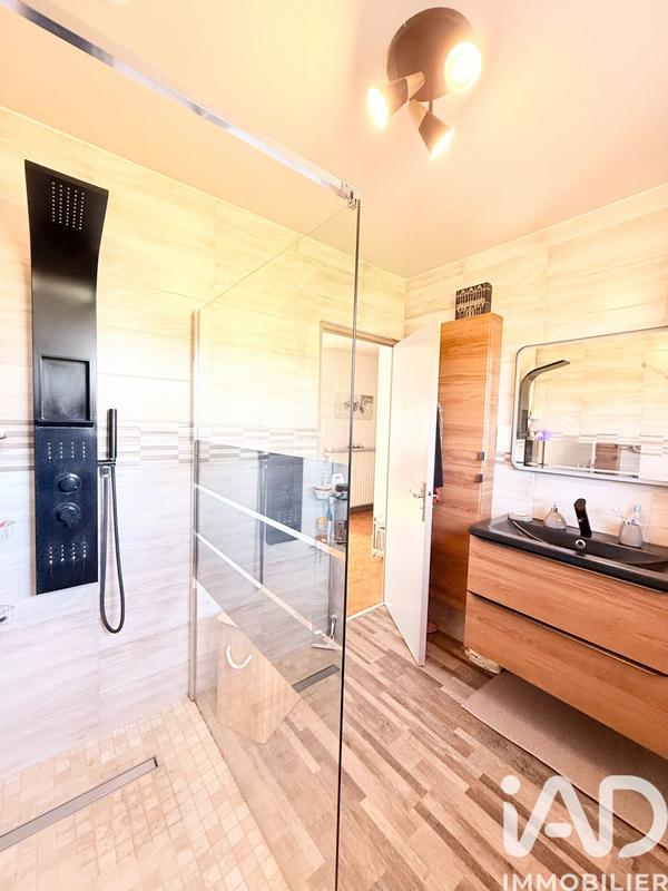 Maison - 128 m² - 5 pièces