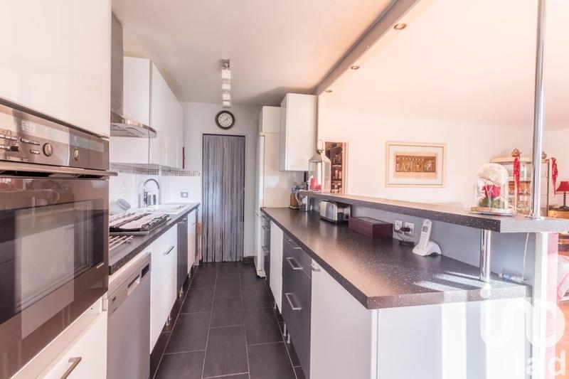 Appartement - 88 m² - 4 pièces