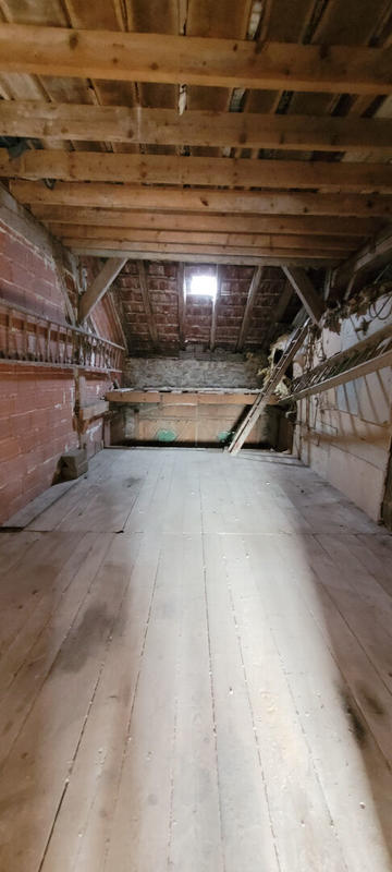 Maison - 93 m² - 6 pièces