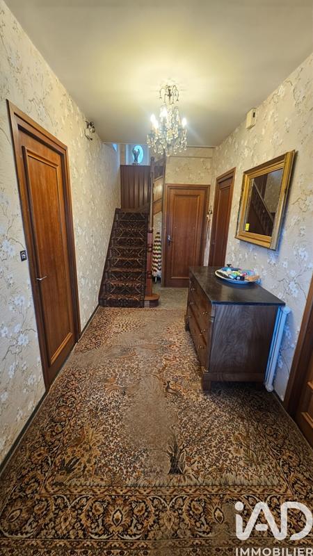 Maison de ville - 180 m² - 7 pièces