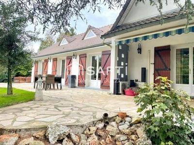 Maison - 205 m² - 7 pièces