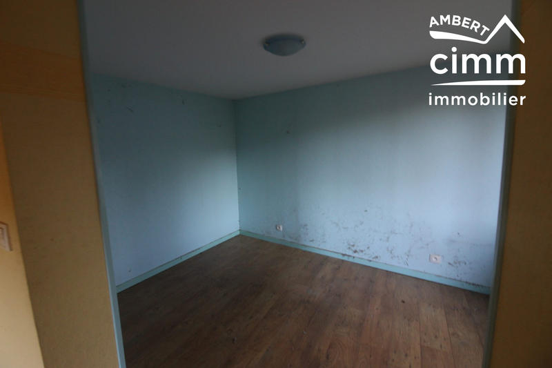 Maison - 110 m² - 10 pièces