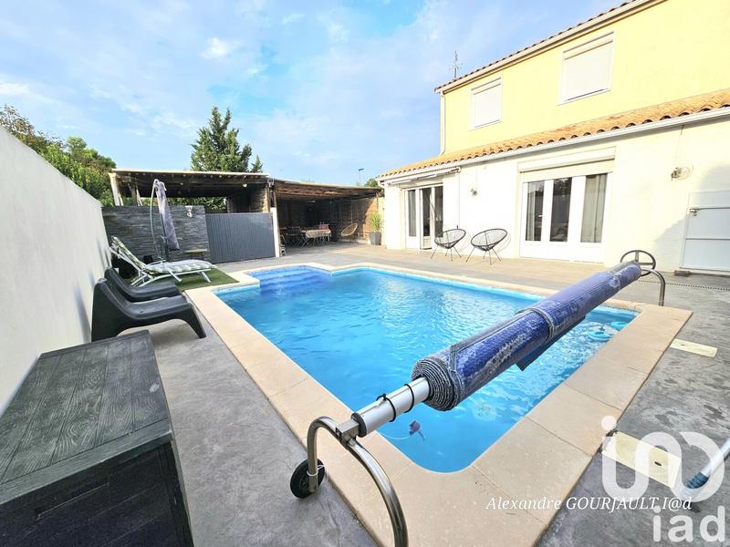 Maison - 184 m² - 8 pièces