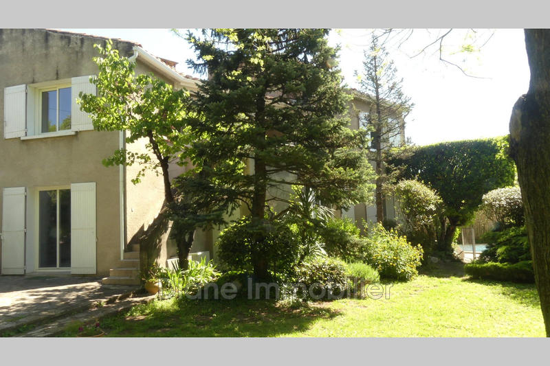 Villa - 210 m² - 7 pièces