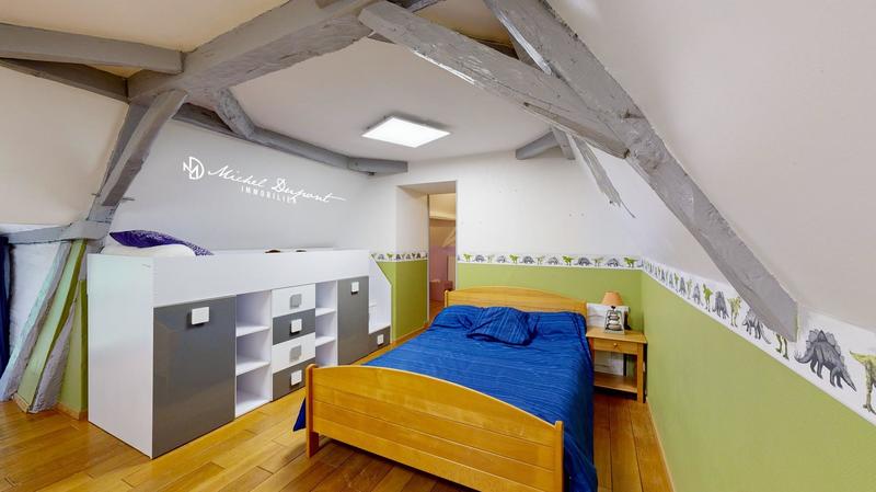 Maison - 410 m² - 20 pièces