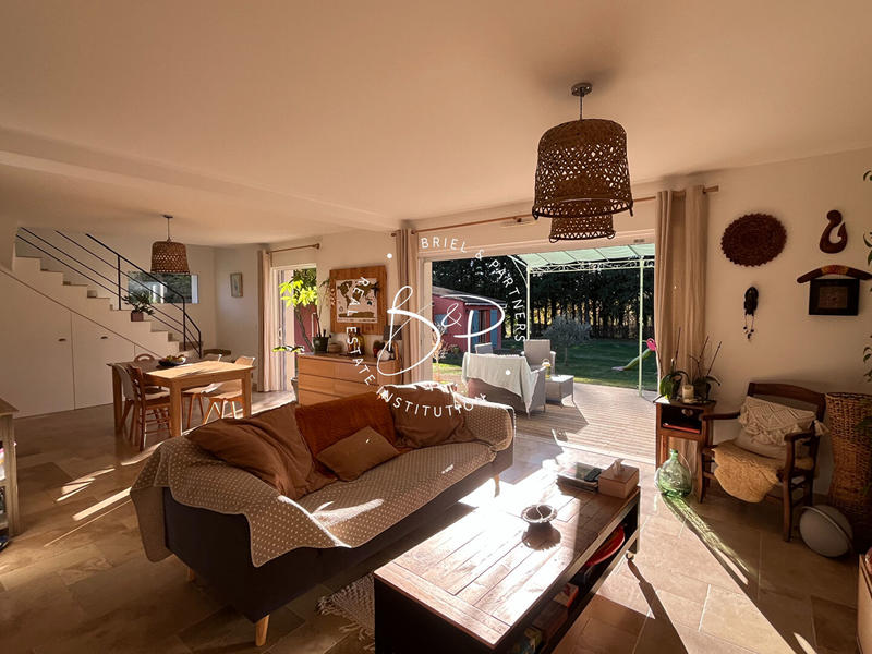 Maison - 114 m² - 5 pièces