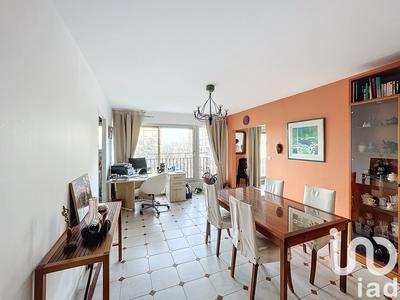 Appartement - 98 m² - 5 pièces