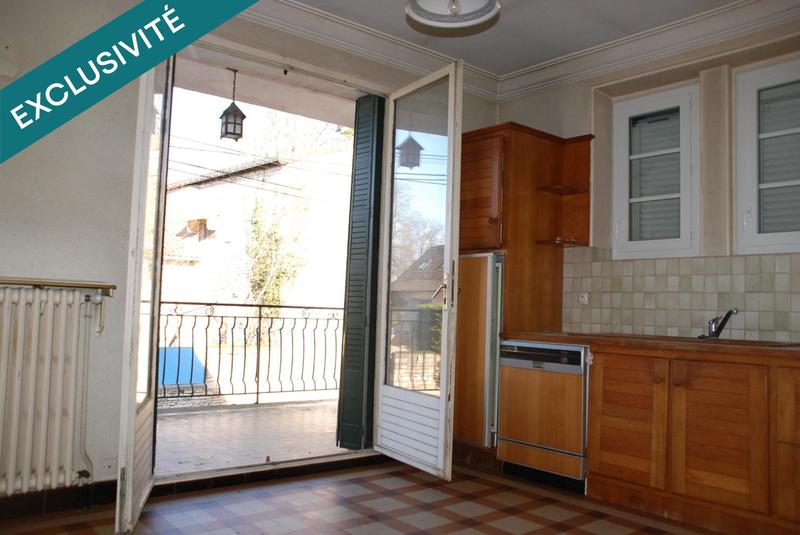 Maison - 186 m² - 7 pièces