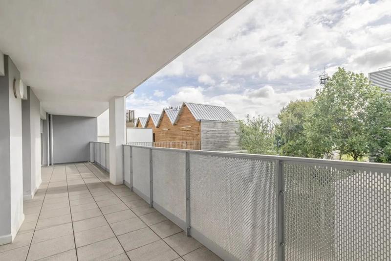 Appartement - 100 m² - 5 pièces