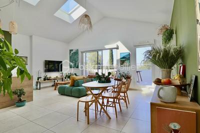 Appartement - 133 m² - 5 pièces