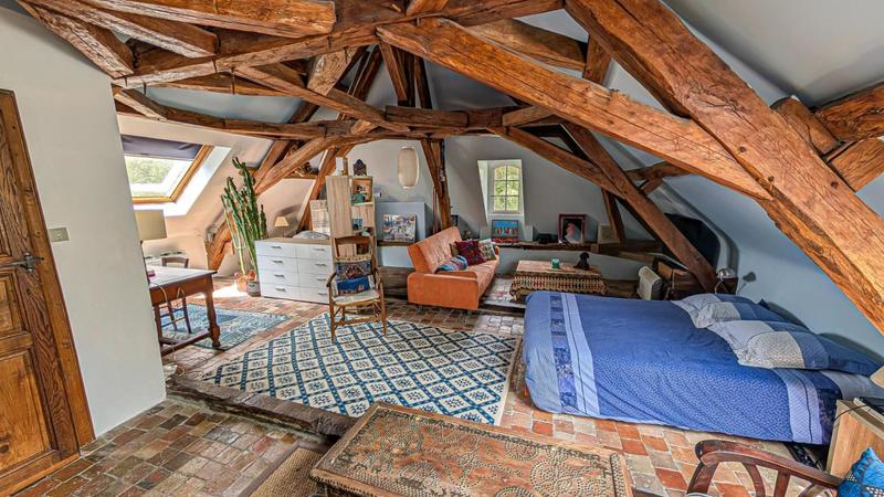 Demeure - 303 m² - 10 pièces