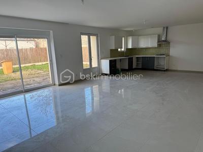 Maison de village - 152 m² - 5 pièces