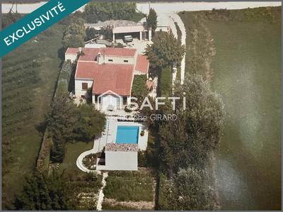 Maison - 123 m² - 5 pièces