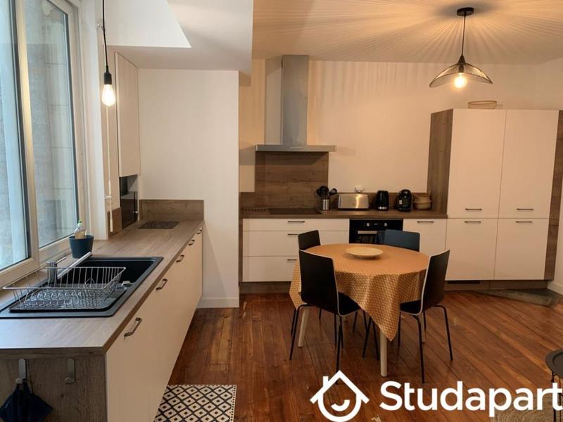 Chambre - 12 m² - 1 pièce