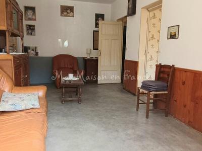 Maison - 96 m² - 5 pièces