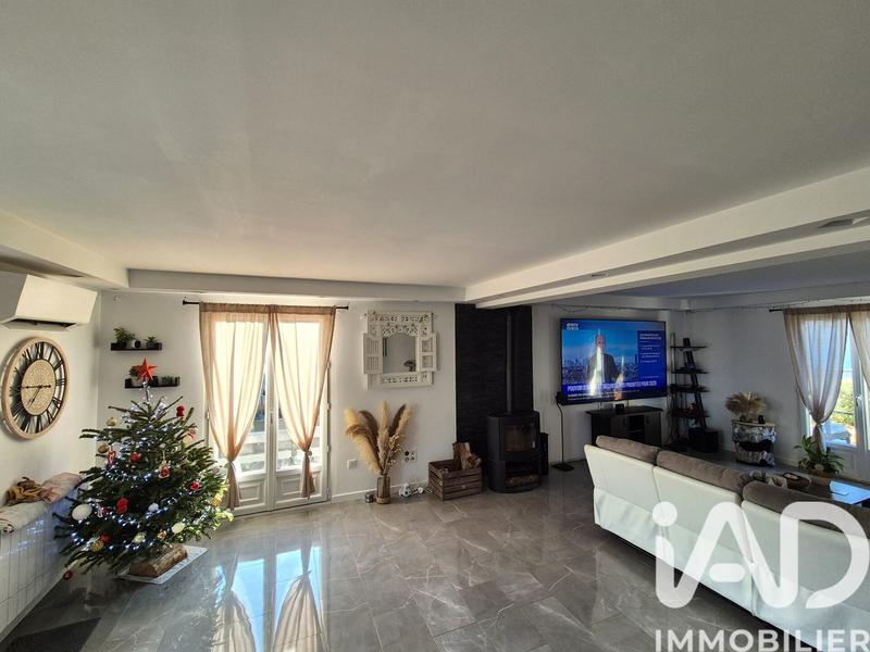 Maison - 150 m² - 7 pièces