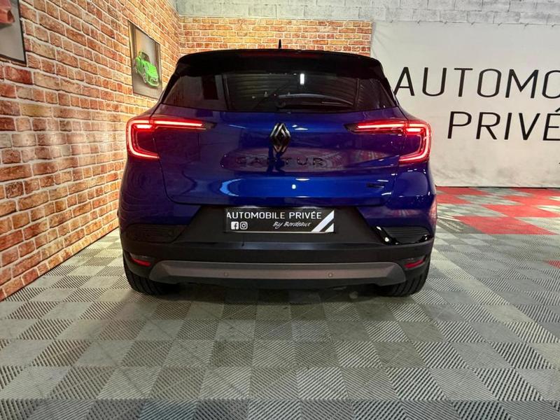 Renault Captur esprit Alpine E-Tech full hybrid 145ch