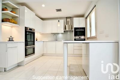 Maison - 80 m² - 6 pièces