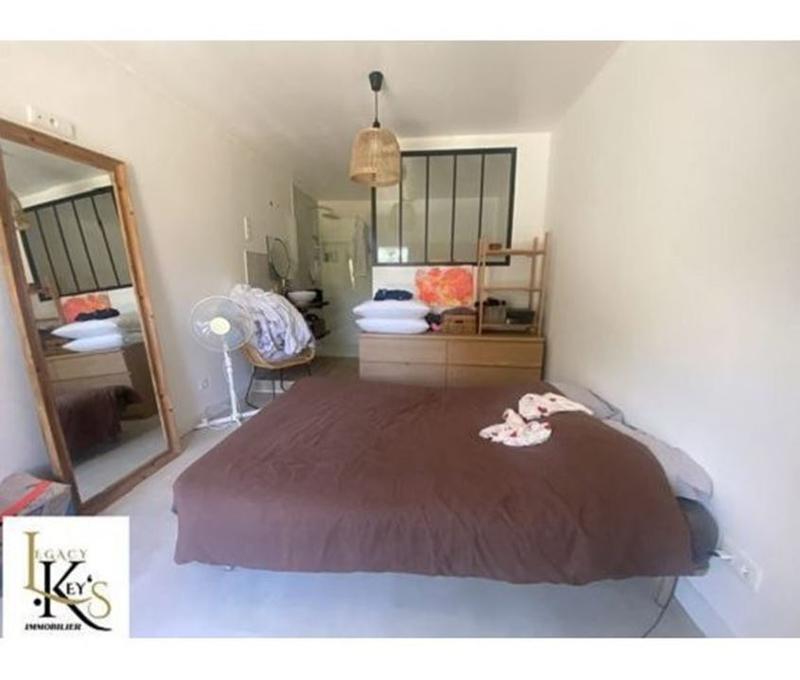 Immeuble - 250 m² - 12 pièces