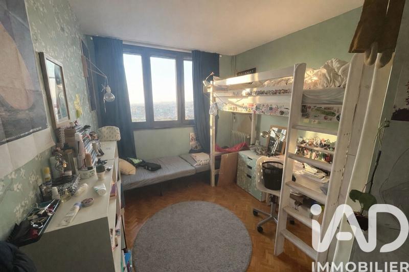 Appartement - 84 m² - 4 pièces