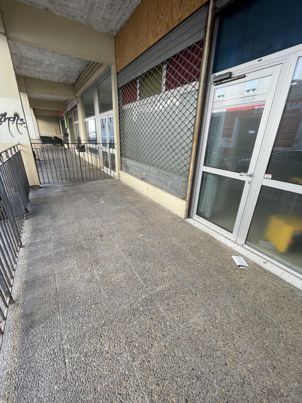 Local commercial - 68 m²