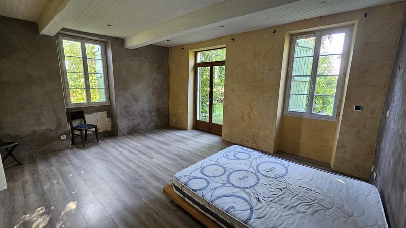 Maison - 180 m² - 5 pièces