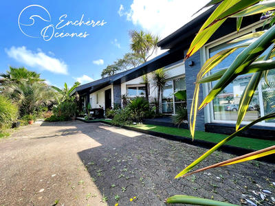 Maison - 161 m² - 4 pièces