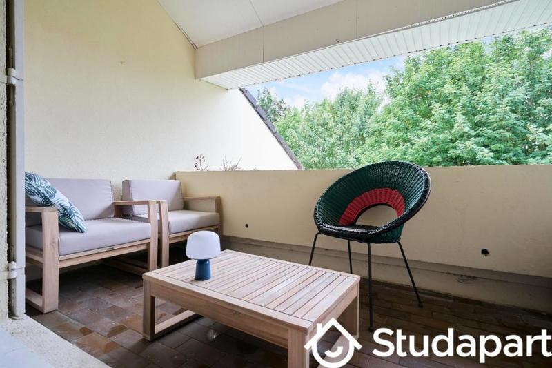 Chambre - 11 m² - 1 pièce