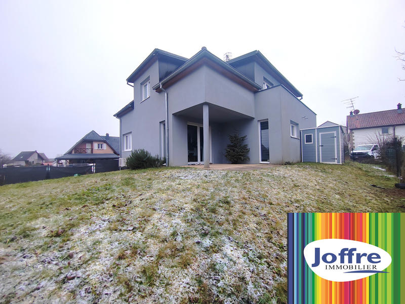 Maison - 115 m² - 5 pièces