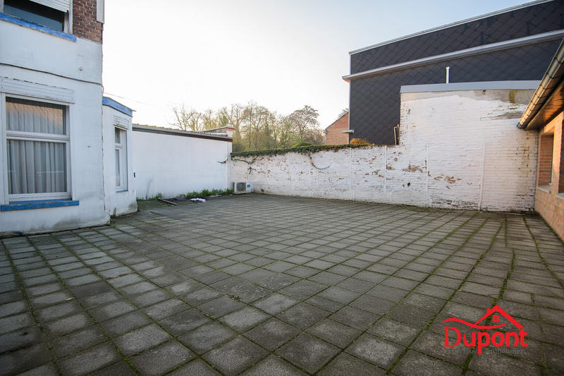 Local commercial - 200 m²