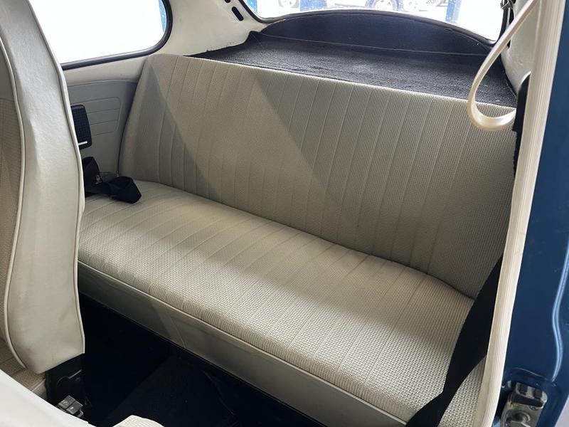 Volkswagen Coccinelle /Beetle 1303 44 cv certificat collection /entièrement rénove origine