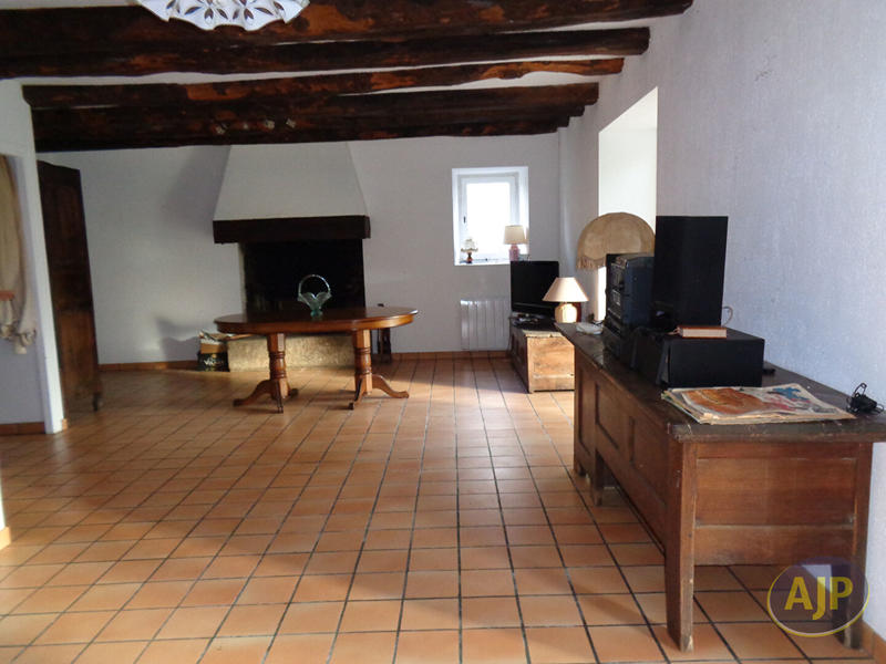 Maison - 168 m² - 6 pièces