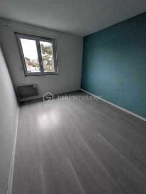 Pavillon - 90 m² - 4 pièces