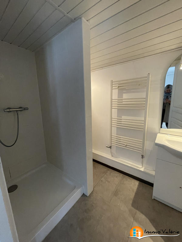 Maison - 185 m² - 6 pièces