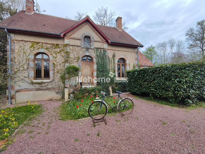 Maison - 155 m² - 6 pièces