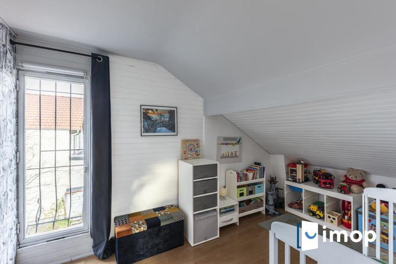 Maison - 100 m² - 4 pièces