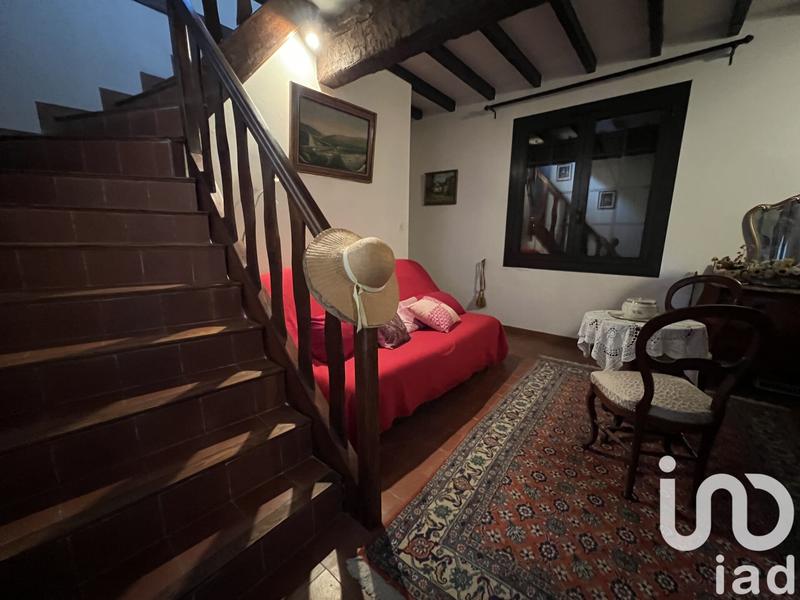 Maison - 183 m² - 8 pièces