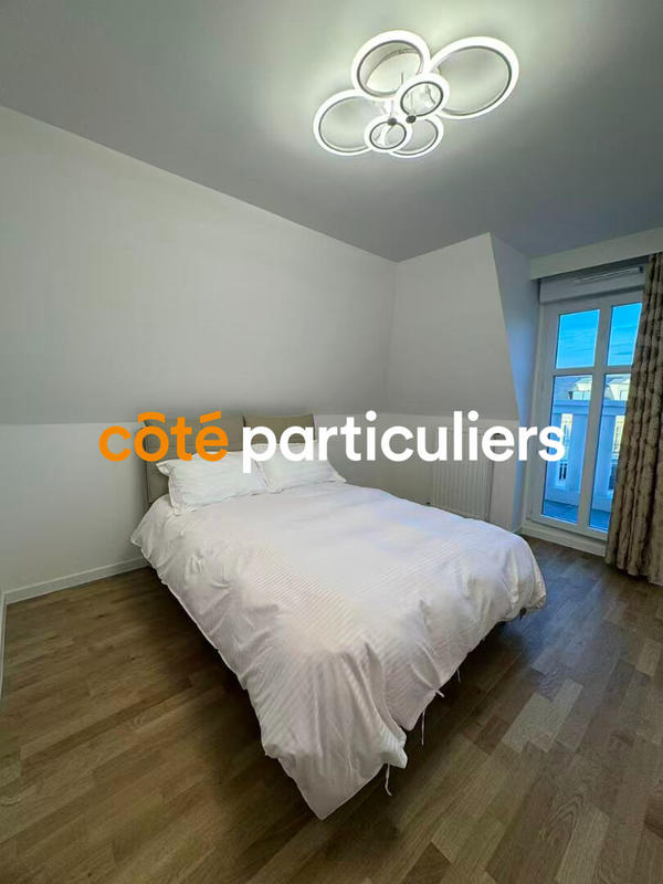 Chambre - 12 m² - 5 pièces