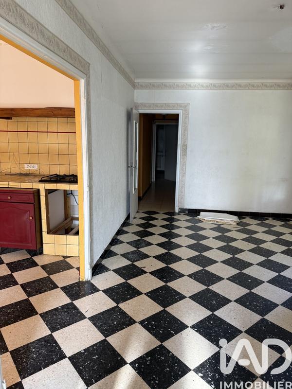 Maison - 93 m² - 5 pièces