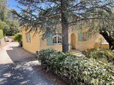 Villa - 130 m² - 6 pièces