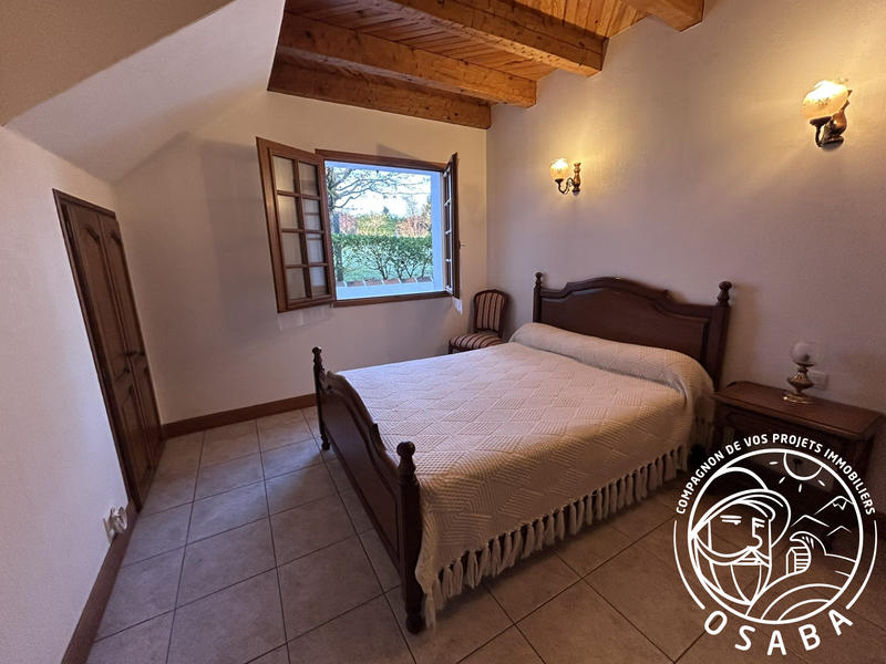 Maison - 167 m² - 6 pièces