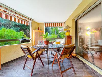 Appartement - 80 m² - 3 pièces