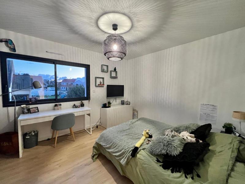 Villa - 182 m² - 5 pièces