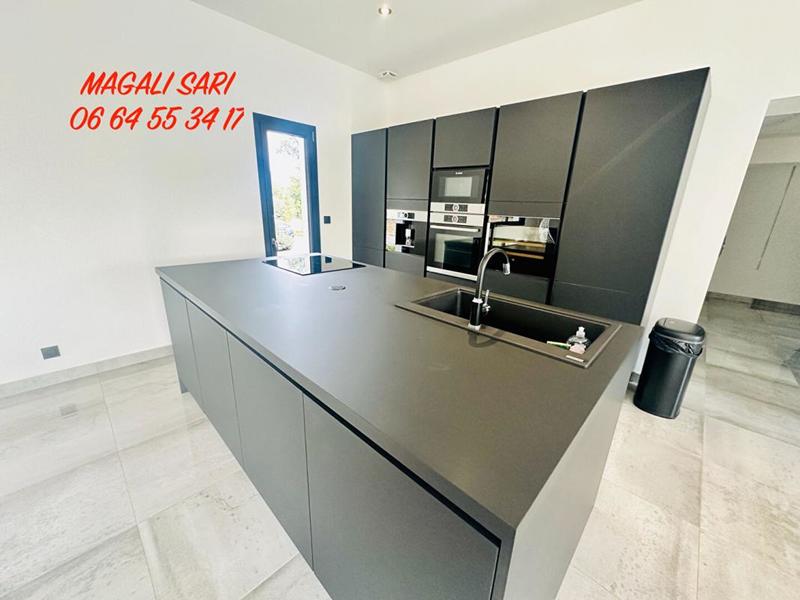 Villa - 130 m² - 5 pièces