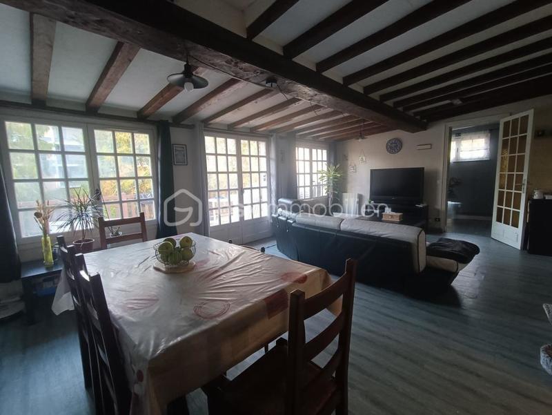 Maison - 163 m² - 6 pièces